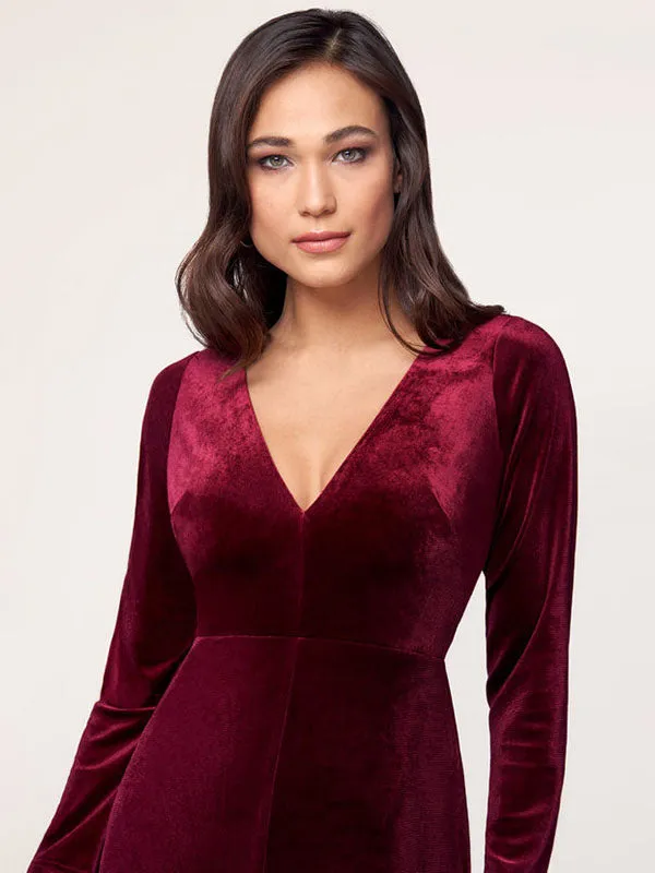 Stunning Burgundy Evening Dress Sheath Long Sleeve V-Neck Velour Social Party Dresses