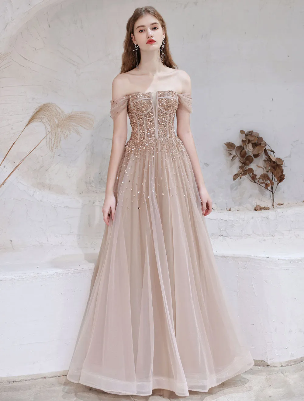 Stunning Evening Dress Nude Color A Line Bateau Neck Floor Length Short Sleeves Lace Up Sequins Formal Dinner Dresses Pageant Dress
