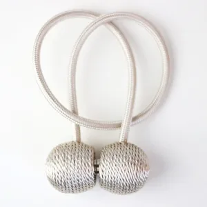 Stylish Magnetic Pearl Curtain Tie