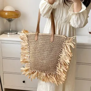 Tassel Over Hassle Straw Purse