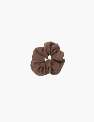 THE ALICE SCRUNCHIE SMALL - SADDLE