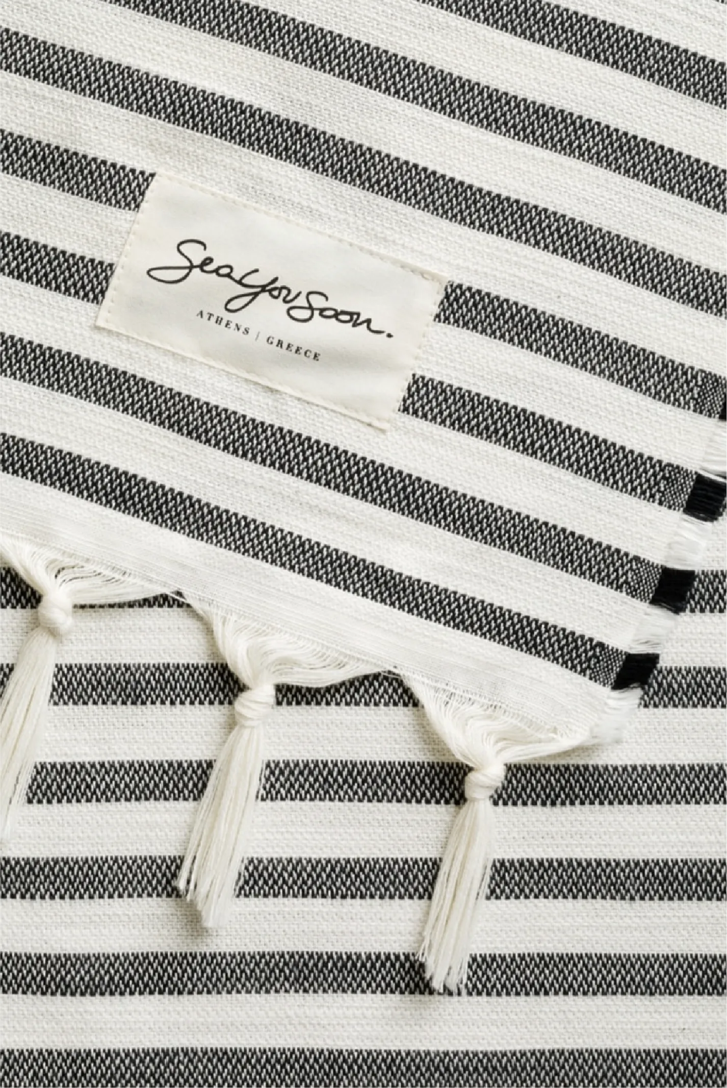 Tinetto Towel in Black