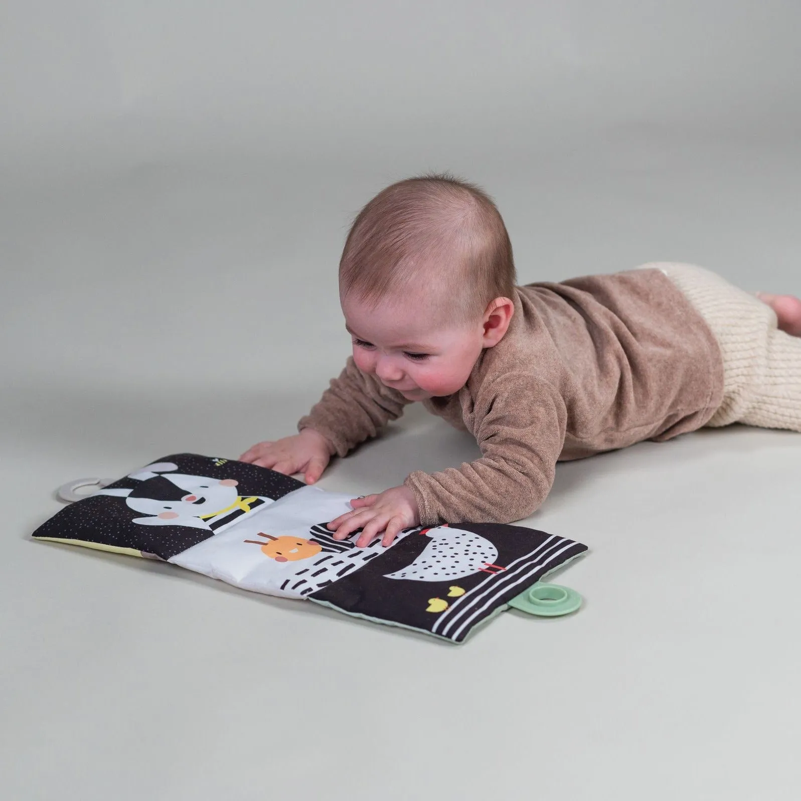 Tummy Time Essentials Kit