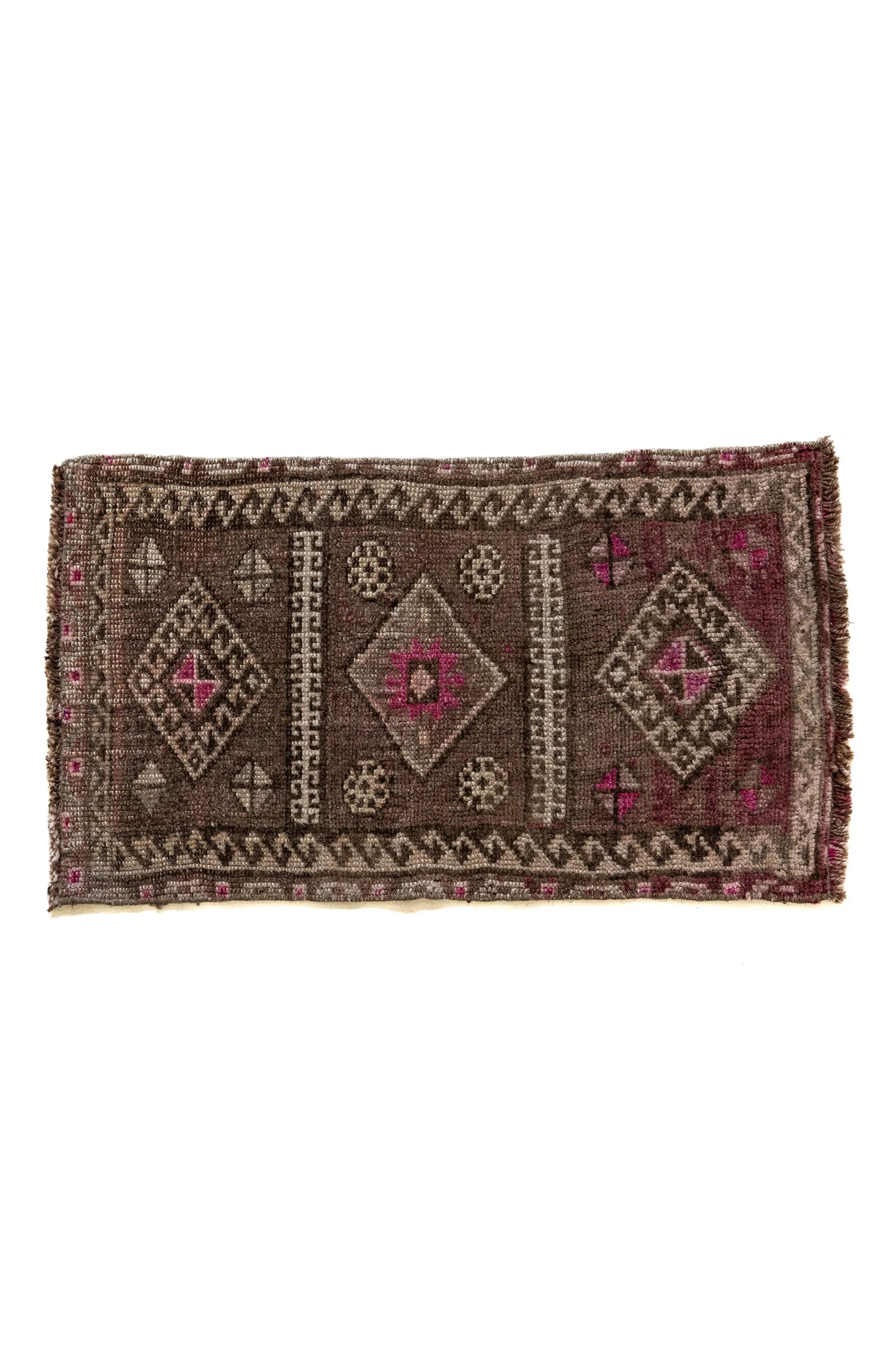 Vintage Turkish Mini Rug No. 489 | 1'6 x 2'9