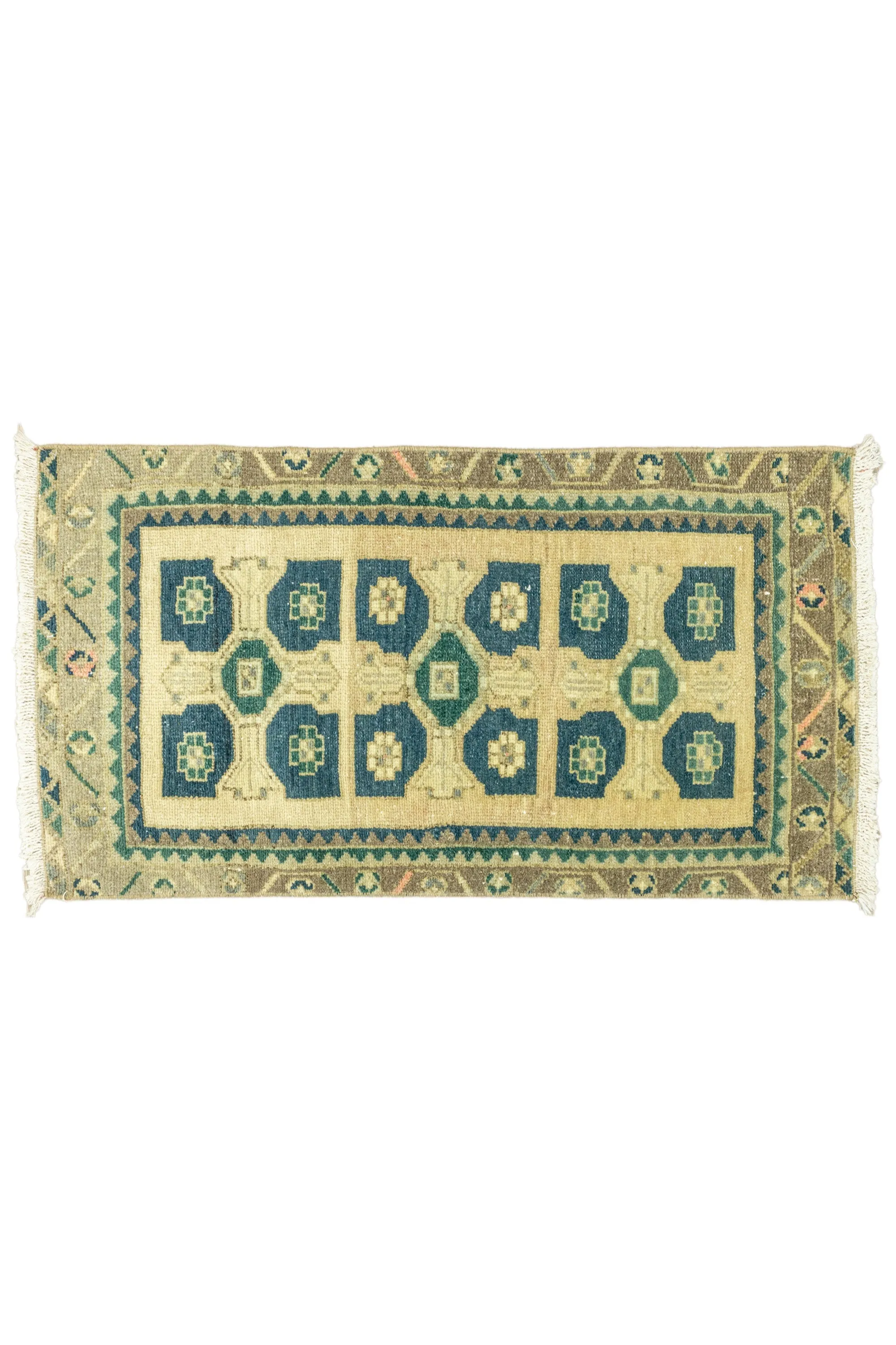 Vintage Turkish Mini Rug No. 674 | 1'7 x 2'11